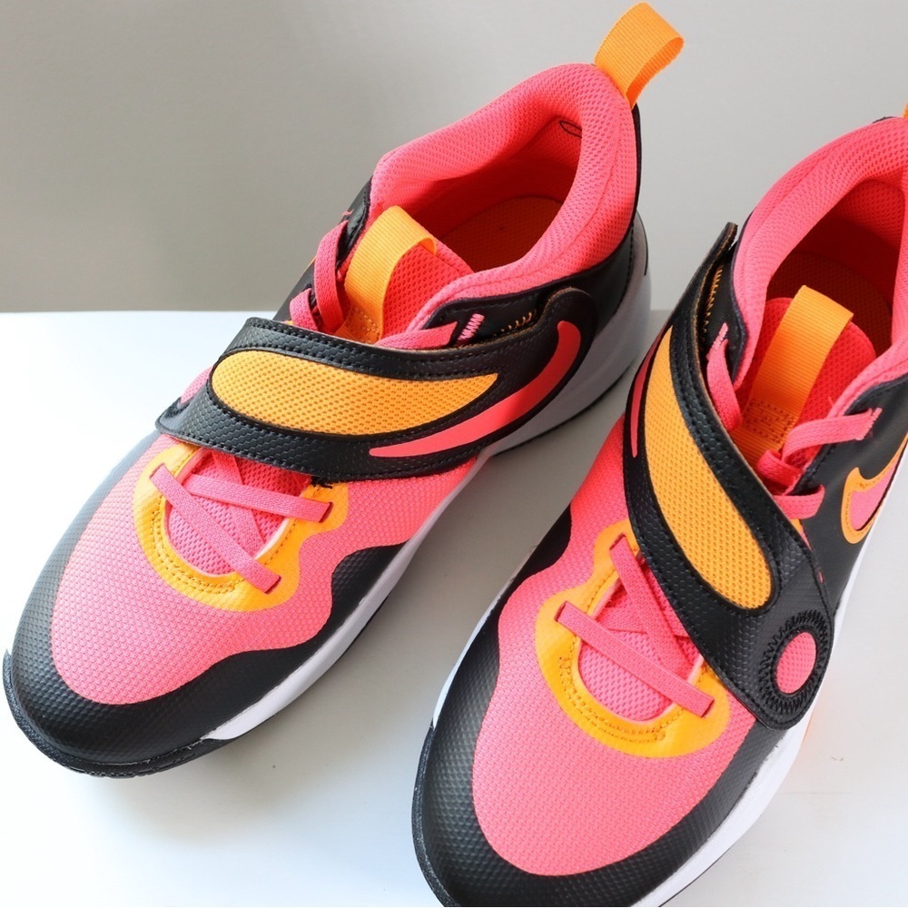 NWB Nike Team Hustle D 7Y Big Kids' Basketball Shoes DV8996-001 Black/Pink - Picture 6 of 10